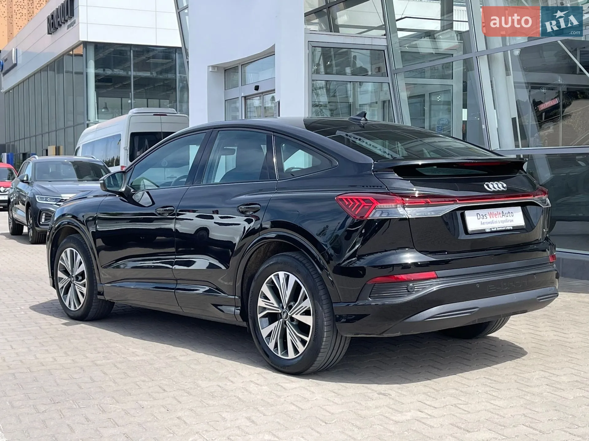 2022 Audi Q4 Sportback e-tron - мініатюра 5