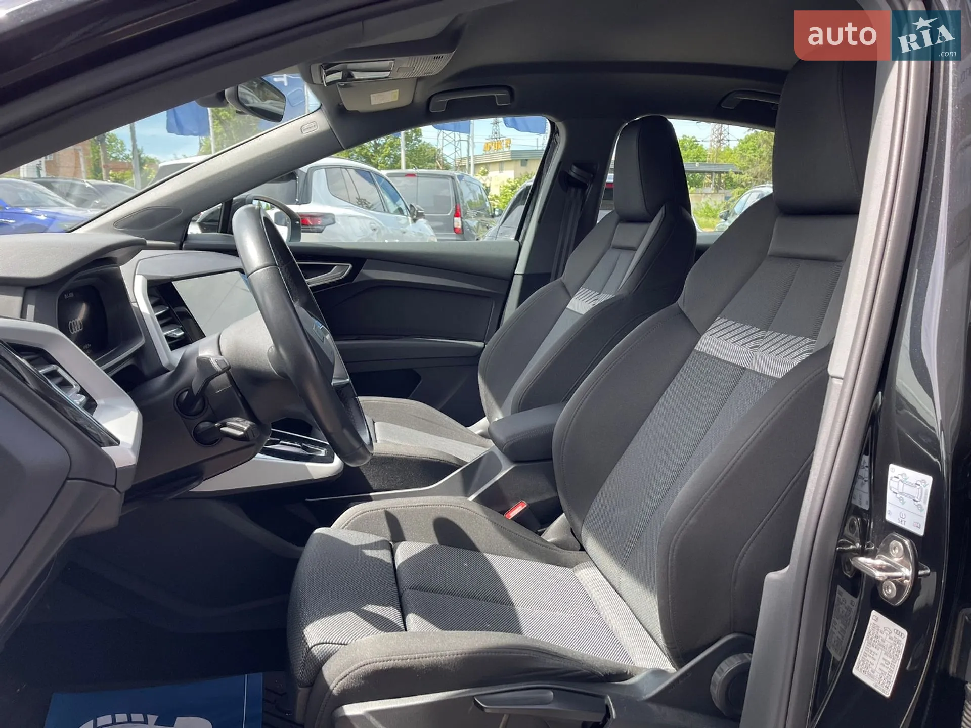 2022 Audi Q4 Sportback e-tron - мініатюра 10