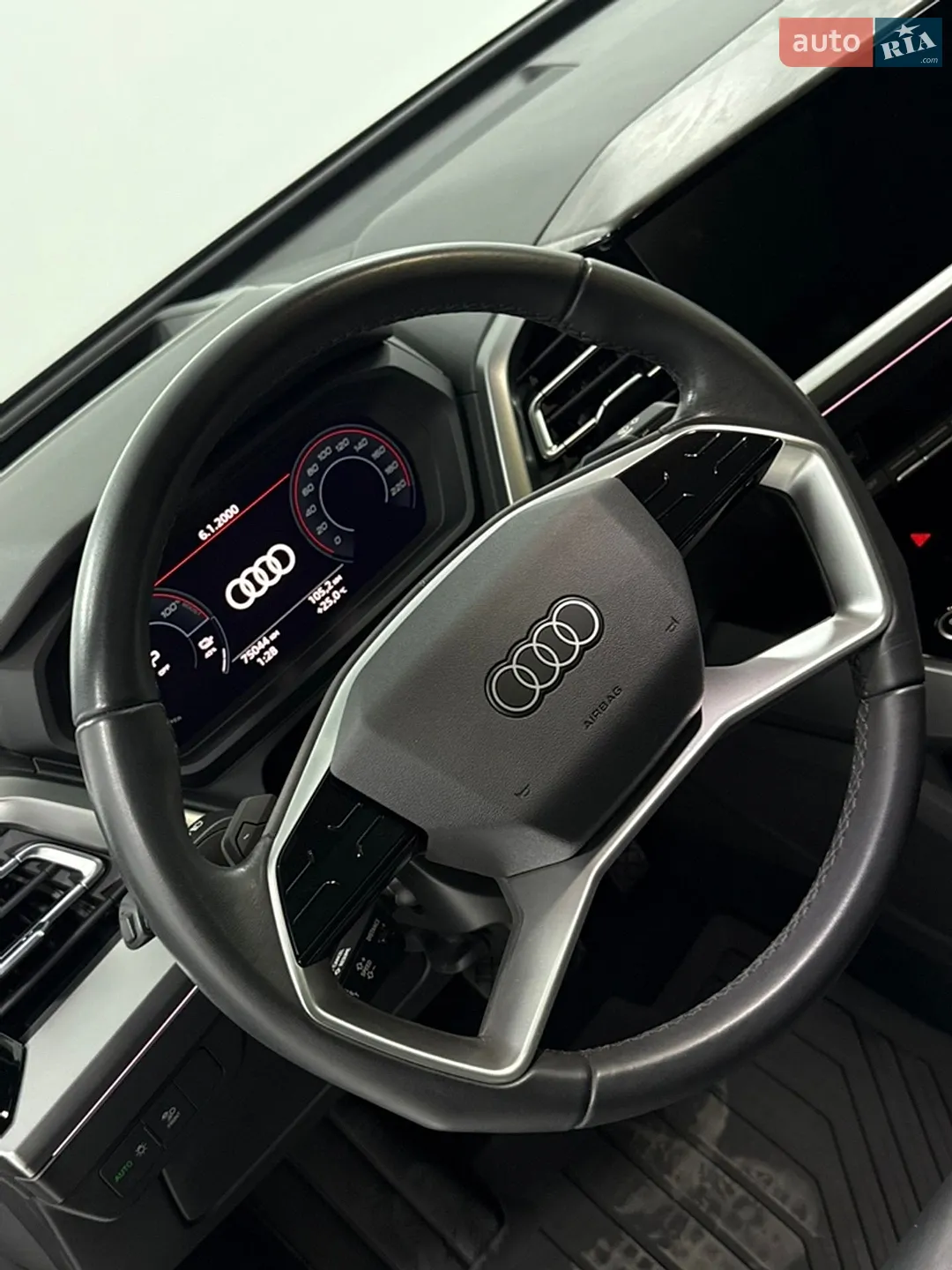 2022 Audi Q4 Sportback e-tron - мініатюра 24