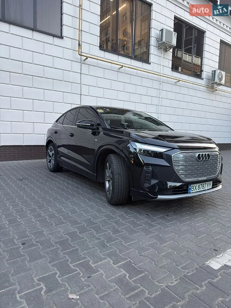 2022 Audi Q4 Sportback e-tron - мініатюра 2
