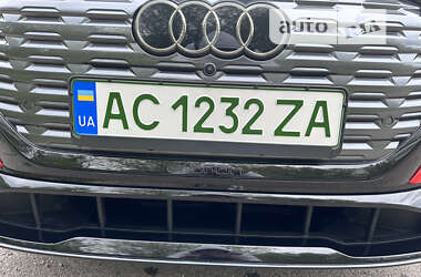 Внедорожник / Кроссовер Audi Q5 e-tron 2022 в Луцке