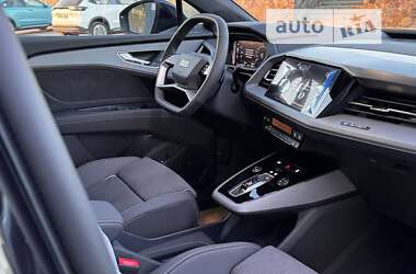 Позашляховик / Кросовер Audi Q5 e-tron 2024 в Львові