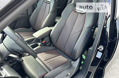 Внедорожник / Кроссовер Audi Q5 e-tron 2024 в 