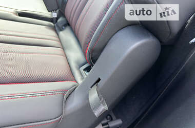 Внедорожник / Кроссовер Audi Q5 e-tron 2024 в 