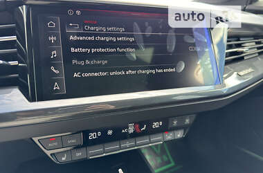 Внедорожник / Кроссовер Audi Q5 e-tron 2024 в 