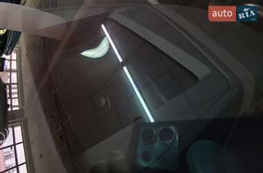Позашляховик / Кросовер Audi Q5 e-tron 2023 в 