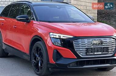 Внедорожник / Кроссовер Audi Q5 e-tron 2022 в 