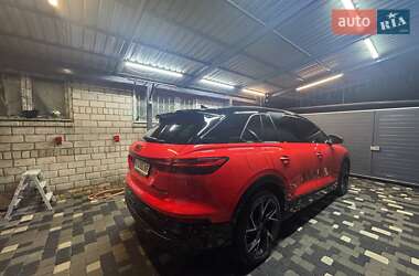 Внедорожник / Кроссовер Audi Q5 e-tron 2022 в 