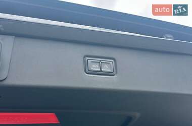Внедорожник / Кроссовер Audi Q5 e-tron 2023 в 
