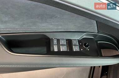 Внедорожник / Кроссовер Audi Q5 e-tron 2023 в 