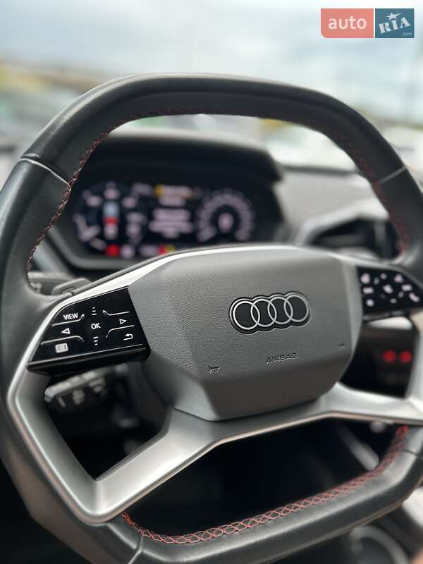 Внедорожник / Кроссовер Audi Q5 e-tron 2022 в Киеве фото 29 Внедорожник / Кроссовер Audi Q5 e-tron 2022 в Киеве