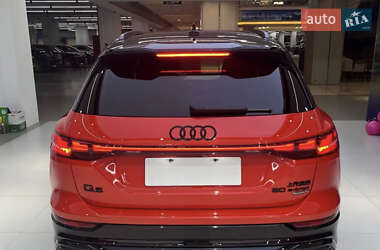 Внедорожник / Кроссовер Audi Q5 e-tron 2022 в 