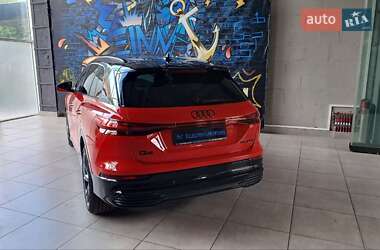 Внедорожник / Кроссовер Audi Q5 e-tron 2022 в 