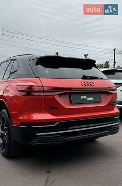 Внедорожник / Кроссовер Audi Q5 e-tron 2022 в 