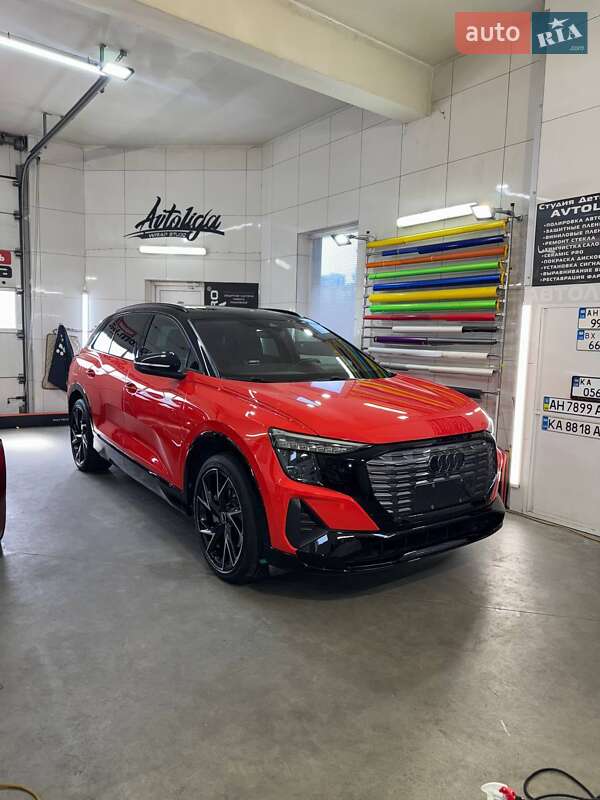 Внедорожник / Кроссовер Audi Q5 e-tron 2022 в Киеве фото 2 Внедорожник / Кроссовер Audi Q5 e-tron 2022 в Киеве
