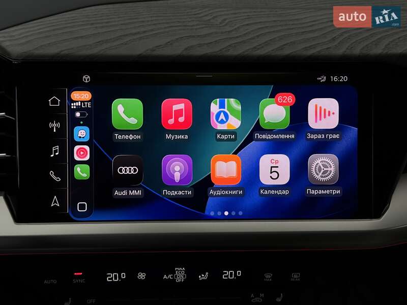 Позашляховик / Кросовер Audi Q5 e-tron 2022 в Києві