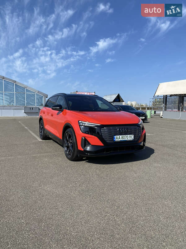 Внедорожник / Кроссовер Audi Q5 e-tron 2022 в Киеве фото 2 Внедорожник / Кроссовер Audi Q5 e-tron 2022 в Киеве