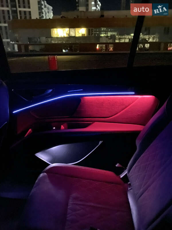 Внедорожник / Кроссовер Audi Q5 e-tron 2022 в Киеве фото 19 Внедорожник / Кроссовер Audi Q5 e-tron 2022 в Киеве