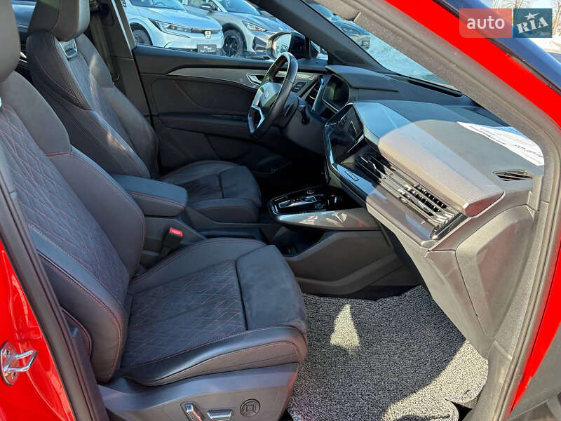 Внедорожник / Кроссовер Audi Q5 e-tron 2022 в Киеве фото 52 Внедорожник / Кроссовер Audi Q5 e-tron 2022 в Киеве