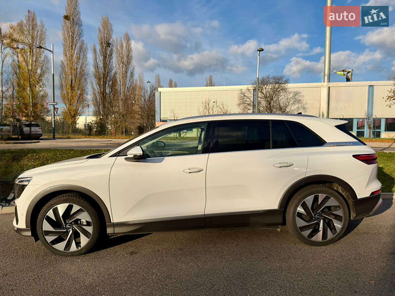 Внедорожник / Кроссовер Audi Q5 e-tron 2022 в Днепре фото 2 Внедорожник / Кроссовер Audi Q5 e-tron 2022 в Днепре