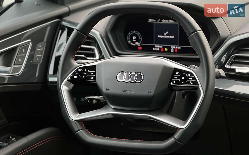 Внедорожник / Кроссовер Audi Q5 e-tron 2022 в Львове