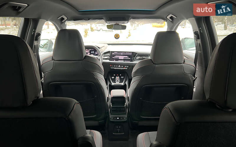 Внедорожник / Кроссовер Audi Q5 e-tron 2022 в Львове