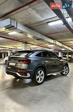 Внедорожник / Кроссовер Audi Q5 Sportback 2022 в 