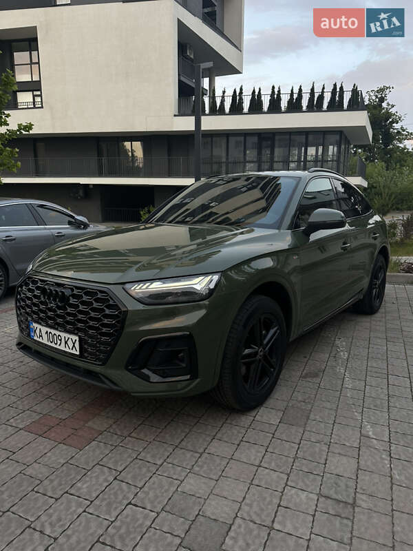 Внедорожник / Кроссовер Audi Q5 Sportback 2023 в Львове
