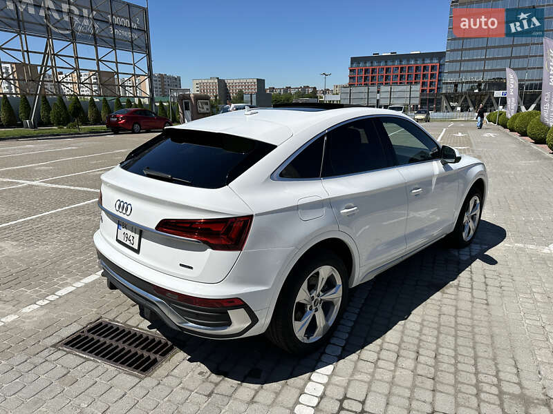 Внедорожник / Кроссовер Audi Q5 Sportback 2022 в Львове