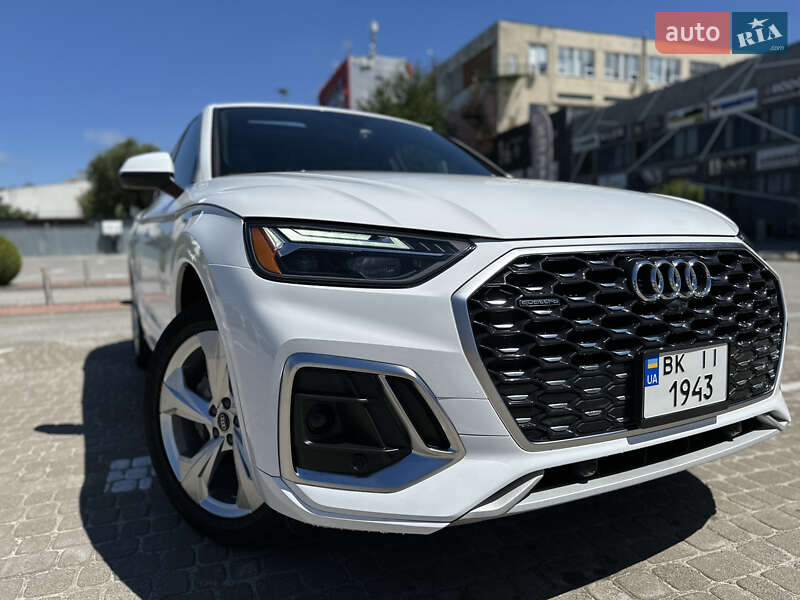 Внедорожник / Кроссовер Audi Q5 Sportback 2022 в Львове