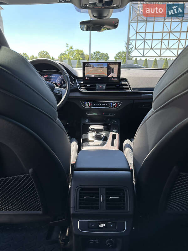Внедорожник / Кроссовер Audi Q5 Sportback 2022 в Львове