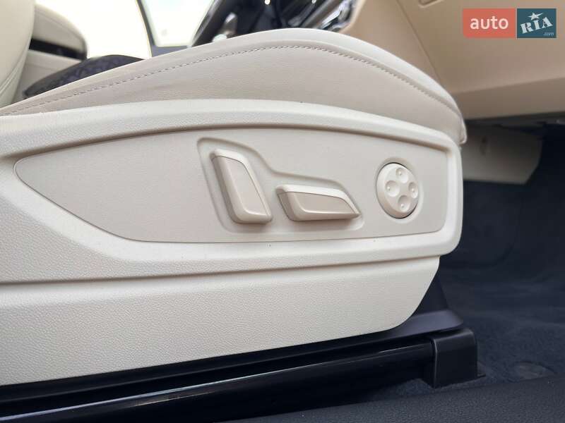 Внедорожник / Кроссовер Audi Q5 Sportback 2023 в Киеве