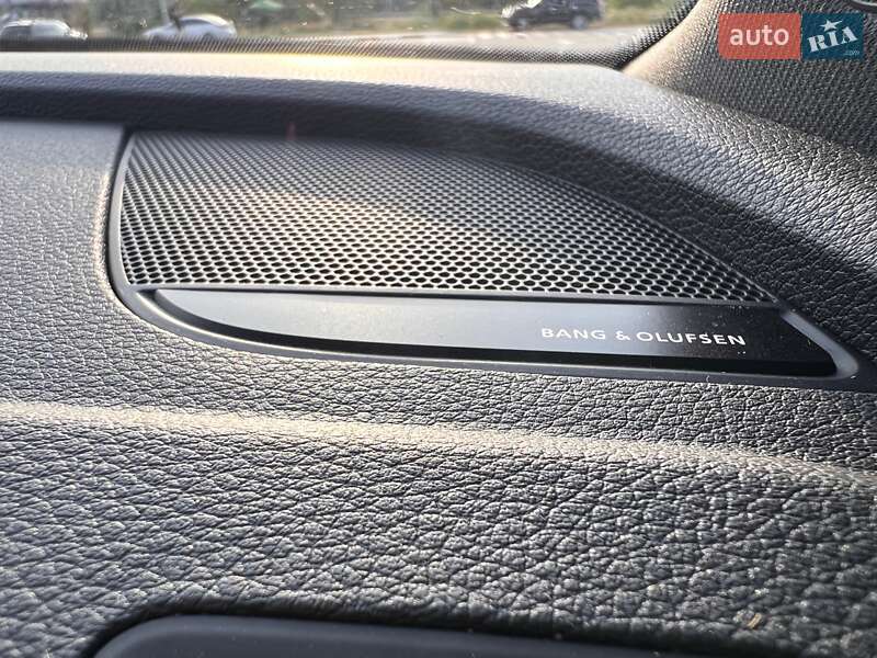 Внедорожник / Кроссовер Audi Q5 Sportback 2023 в Киеве