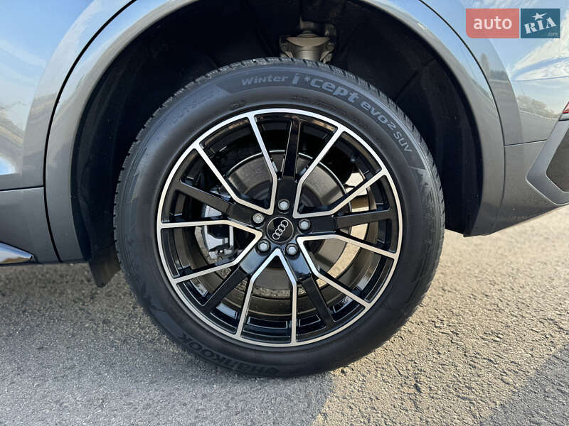 Внедорожник / Кроссовер Audi Q5 Sportback 2022 в Полтаве