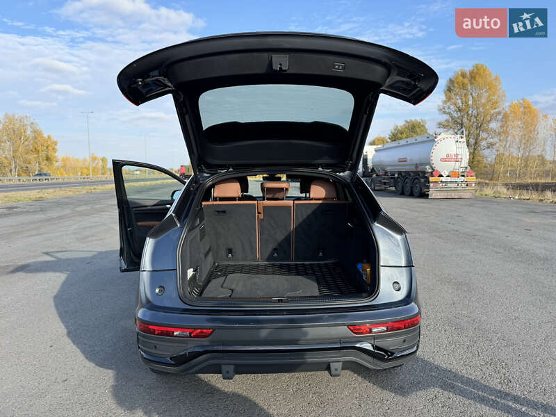 Внедорожник / Кроссовер Audi Q5 Sportback 2022 в Полтаве