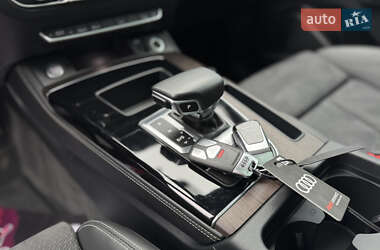 Внедорожник / Кроссовер Audi Q5 Sportback 2022 в 