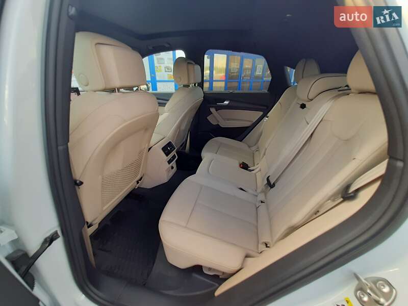 Внедорожник / Кроссовер Audi Q5 Sportback 2021 в Киеве