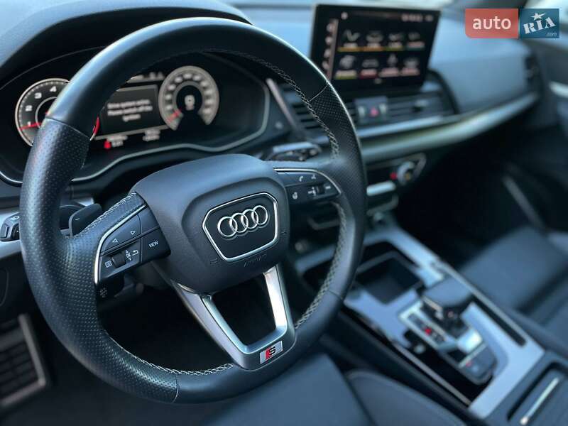 Внедорожник / Кроссовер Audi Q5 Sportback 2021 в Киеве