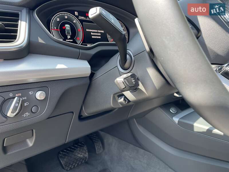 Позашляховик / Кросовер Audi Q5 Sportback 2022 в Києві