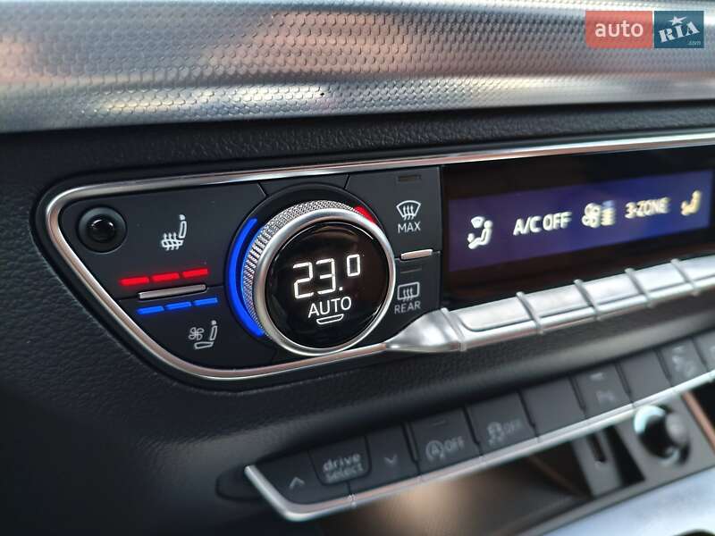 Позашляховик / Кросовер Audi Q5 Sportback 2024 в Києві