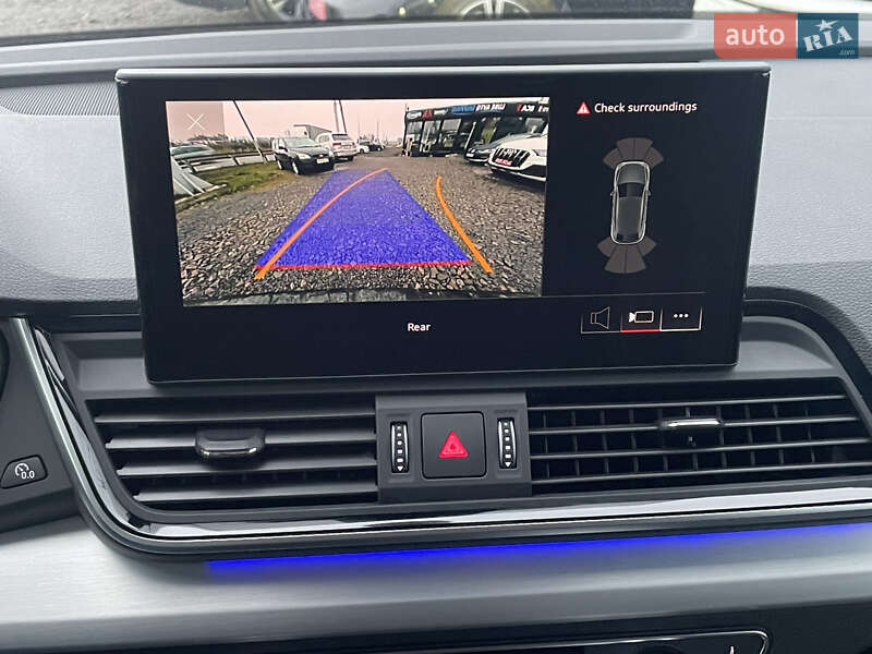 Позашляховик / Кросовер Audi Q5 Sportback 2024 в Львові