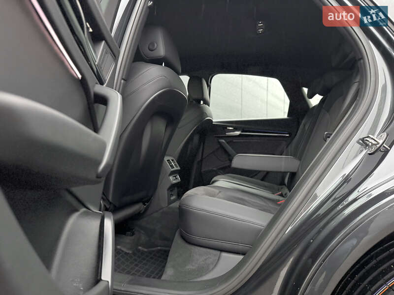 Внедорожник / Кроссовер Audi Q5 Sportback 2023 в Киеве