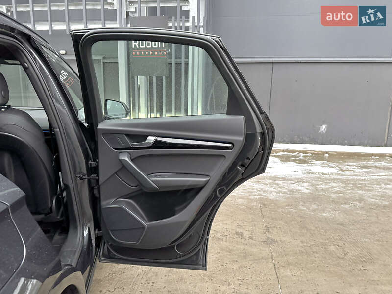 Внедорожник / Кроссовер Audi Q5 Sportback 2023 в Киеве