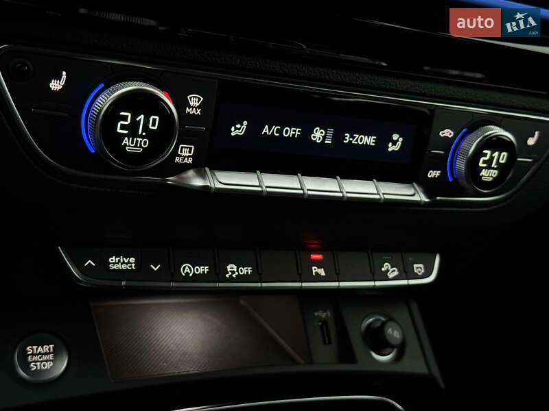 Внедорожник / Кроссовер Audi Q5 Sportback 2023 в Киеве