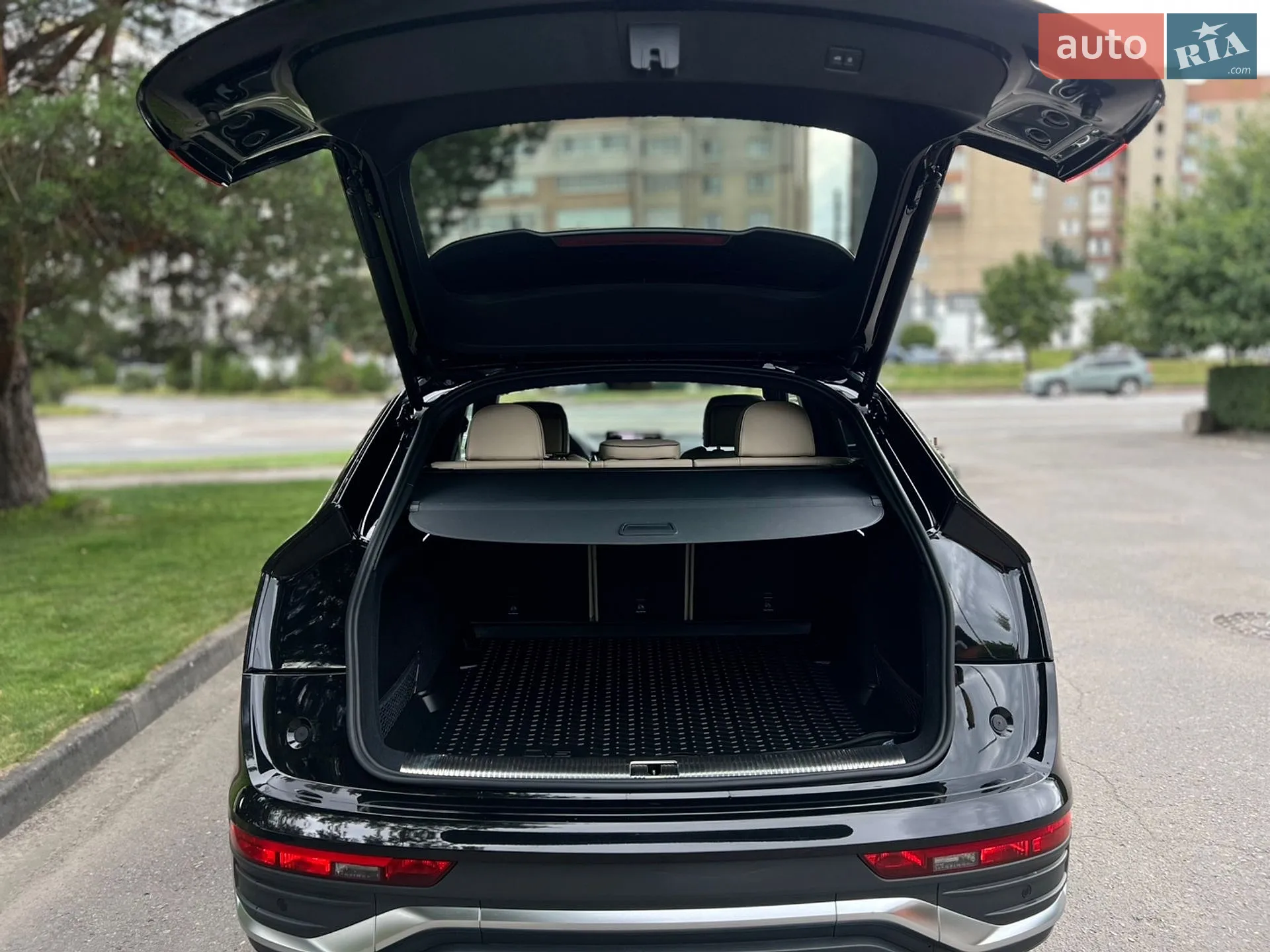 2022 Audi Q5 Sportback - мініатюра 11