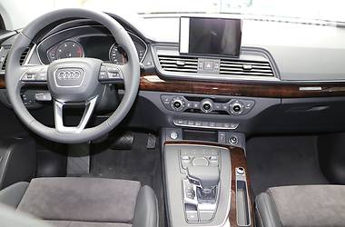 Внедорожник / Кроссовер Audi Q5 2018 в Днепре