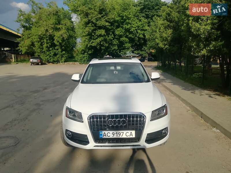 Внедорожник / Кроссовер Audi Q5 2013 в Луцке