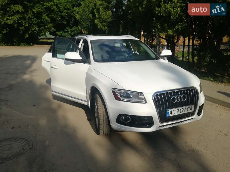 Внедорожник / Кроссовер Audi Q5 2013 в Луцке