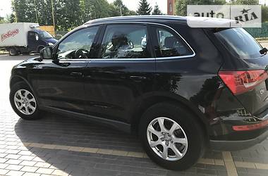 Позашляховик / Кросовер Audi Q5 2011 в 