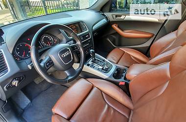 Позашляховик / Кросовер Audi Q5 2011 в Дніпрі